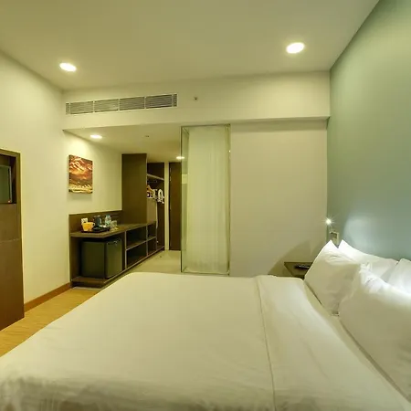 Keys Select By Lemon Tree Hotels, Kochi Exterior photo