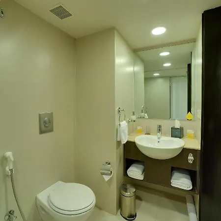 Keys Select By Lemon Tree Hotels, Kochi Exterior photo
